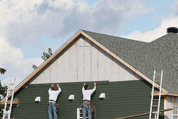 Professional Siding Contractor technician working in Saint Paris, OH